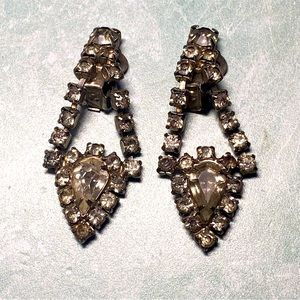 Vintage silver tone and clear stone clip on earrings Art Deco style